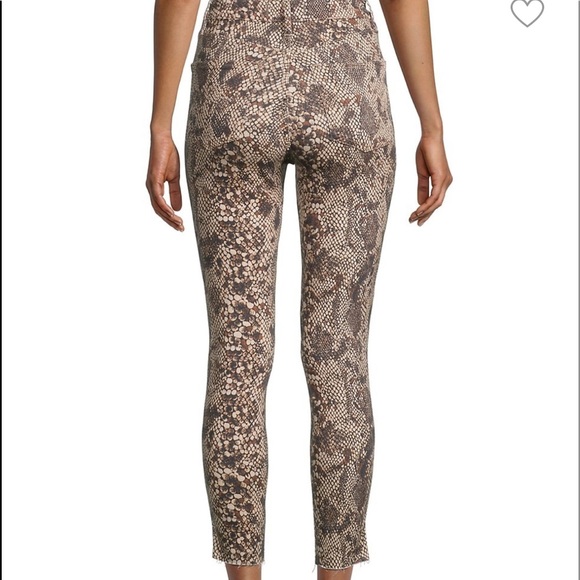 Free people High-Rise Snakeskin Crop Skinny Jeans (2 for $30) - Picture 2 of 4